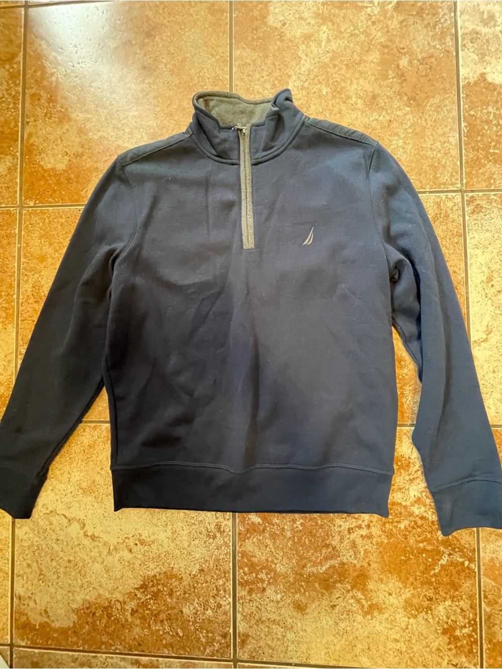 Men’s Nautica 1/4 Fleece Pullover: Size Medium